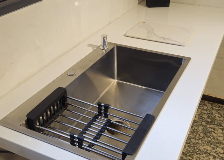 NUEVA BACHA DE COCINA KS01 con dosificador y escurridor incluído